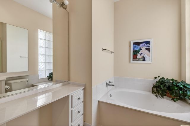 8681 SE Nicolete Lane, Hobe Sound, FL 33455