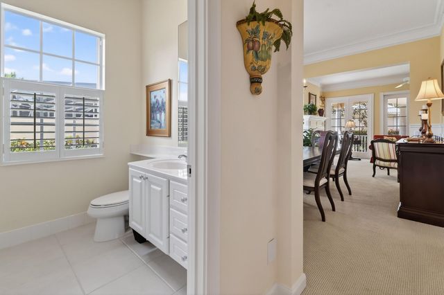 8681 SE Nicolete Lane, Hobe Sound, FL 33455