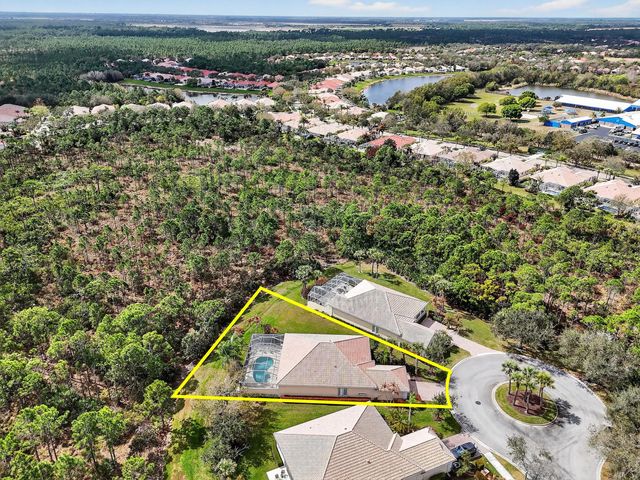 8681 SE Nicolete Lane, Hobe Sound, FL 33455