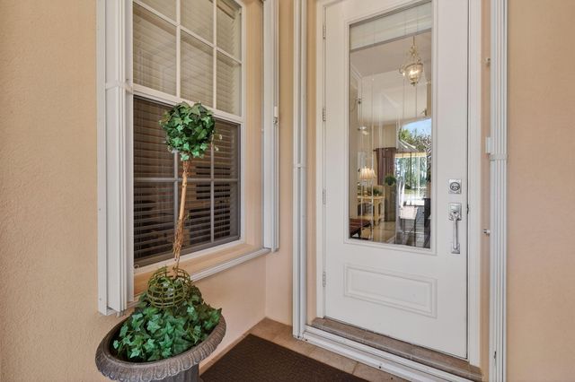 8681 SE Nicolete Lane, Hobe Sound, FL 33455