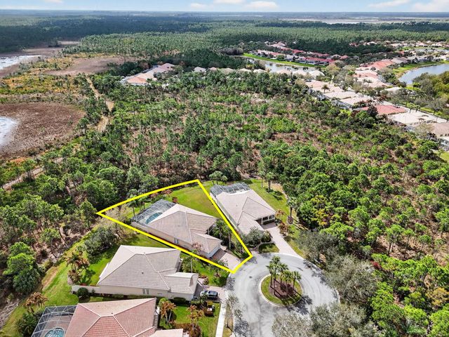 8681 SE Nicolete Lane, Hobe Sound, FL 33455