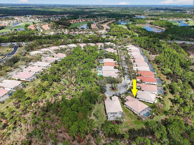 8681 SE Nicolete Lane, Hobe Sound, FL 33455