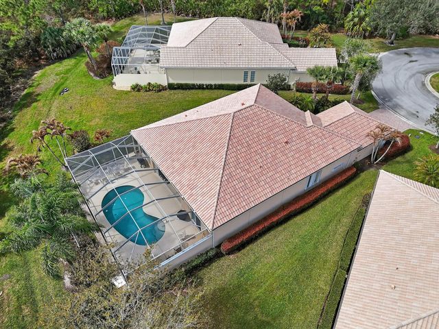 8681 SE Nicolete Lane, Hobe Sound, FL 33455