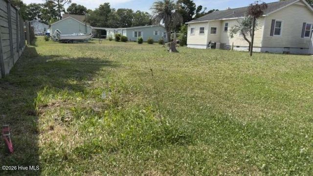 413 Spartanburg Avenue, Carolina Beach, NC 28428