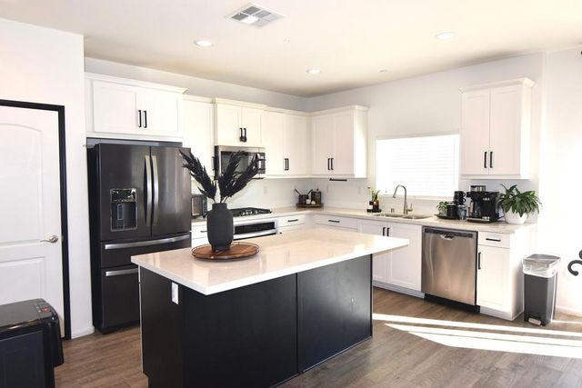 44110 Le Seine Lane, Indio, CA 92203