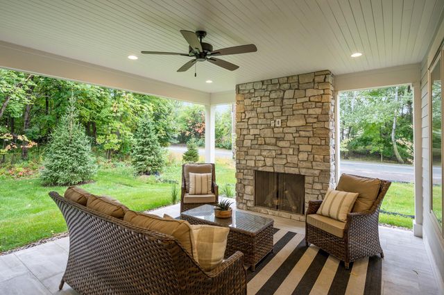 25330 Park Lane, Excelsior, MN 55331