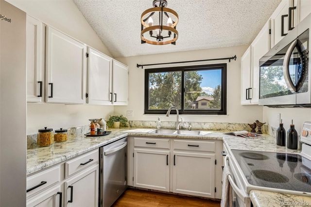 3666 S Depew Street 304, Denver, CO 80235