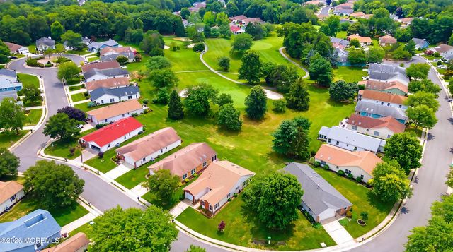 2175 Agincourt Road, Toms River, NJ 08755