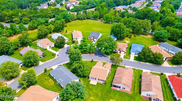 2175 Agincourt Road, Toms River, NJ 08755