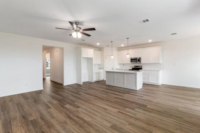 1904 Stubbs Drive, Bryan, TX 77807