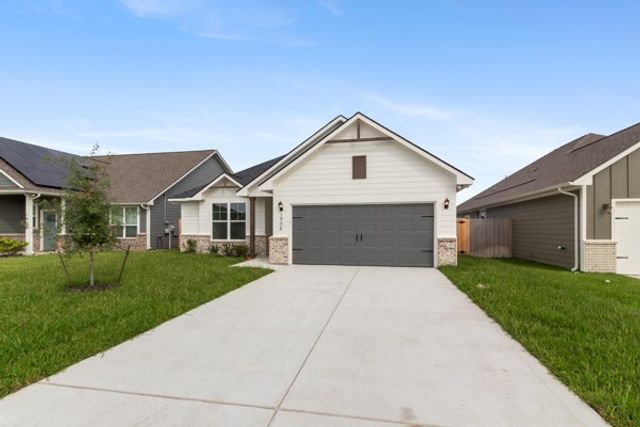 1904 Stubbs Drive, Bryan, TX 77807
