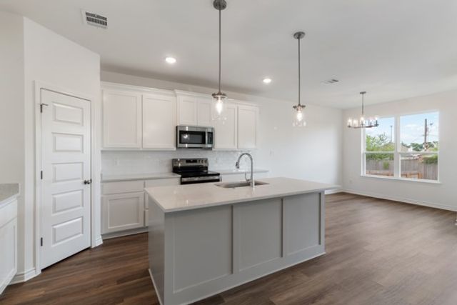 1904 Stubbs Drive, Bryan, TX 77807