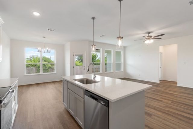 1904 Stubbs Drive, Bryan, TX 77807