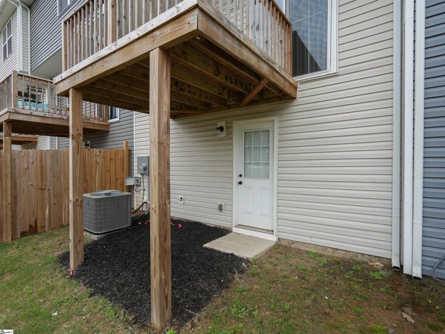 8 Verdant Leaf Way, Greenville, SC 29617