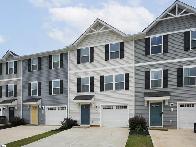 8 Verdant Leaf Way, Greenville, SC 29617