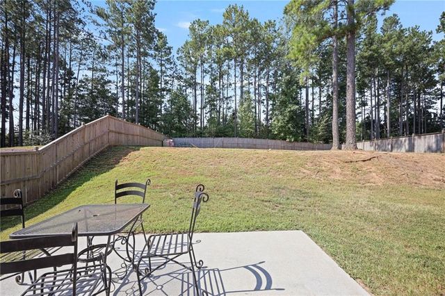 90 Floating Leaf Way, Dallas, GA 30132