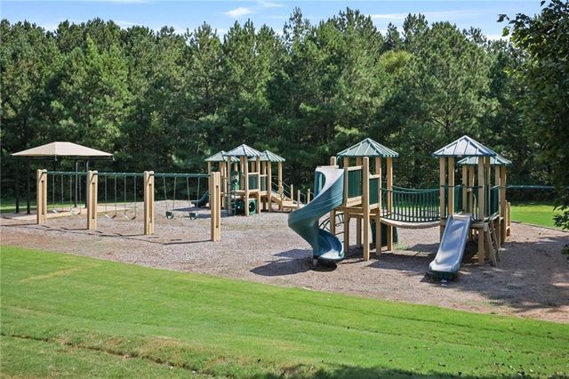 90 Floating Leaf Way, Dallas, GA 30132