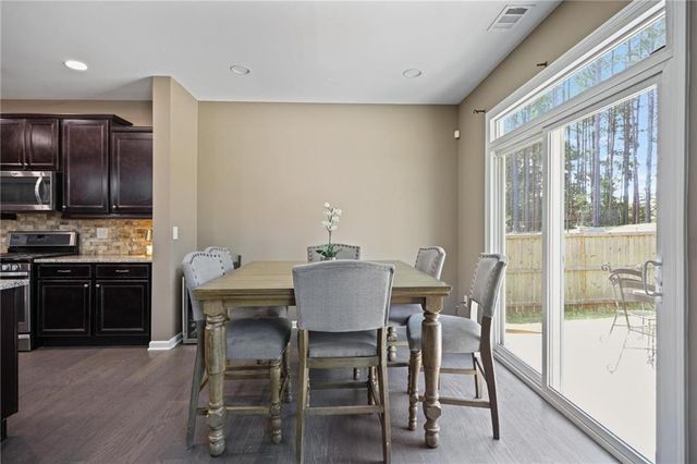 90 Floating Leaf Way, Dallas, GA 30132
