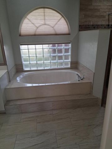 4863 Chardonnay Drive, Coral Springs, FL 33067