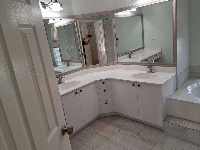 4863 Chardonnay Drive, Coral Springs, FL 33067