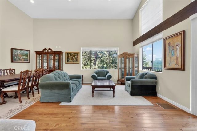15117 Chestnut Drive, Pine Mountain Club, CA 93222