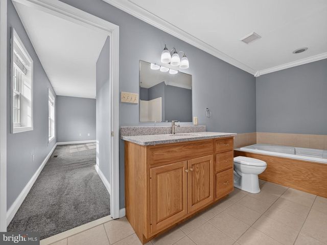 649 S READING AVE, Boyertown, PA 19512