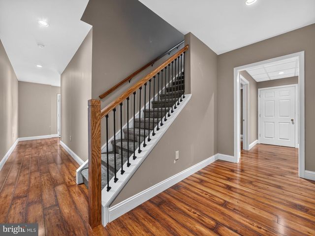 649 S READING AVE, Boyertown, PA 19512