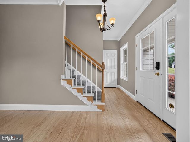 649 S READING AVE, Boyertown, PA 19512