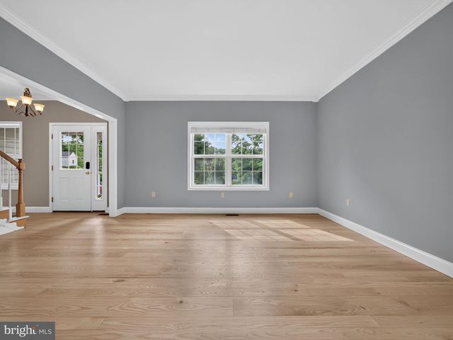 649 S READING AVE, Boyertown, PA 19512