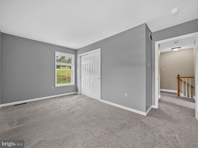 649 S READING AVE, Boyertown, PA 19512