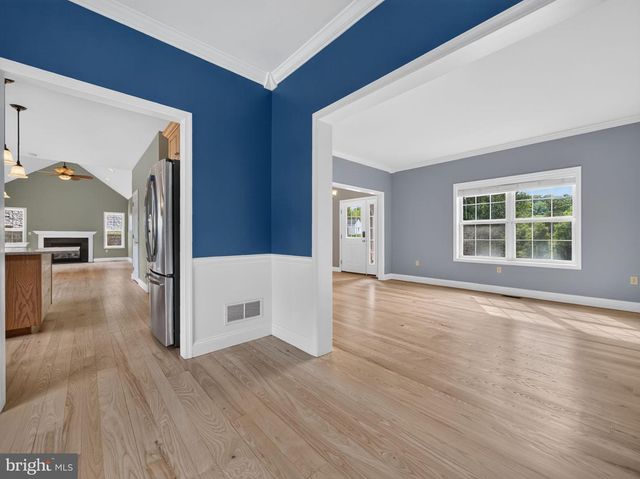 649 S READING AVE, Boyertown, PA 19512