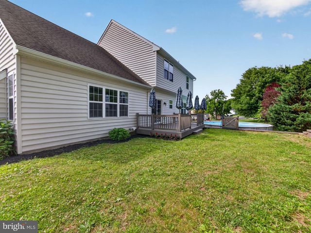 649 S READING AVE, Boyertown, PA 19512