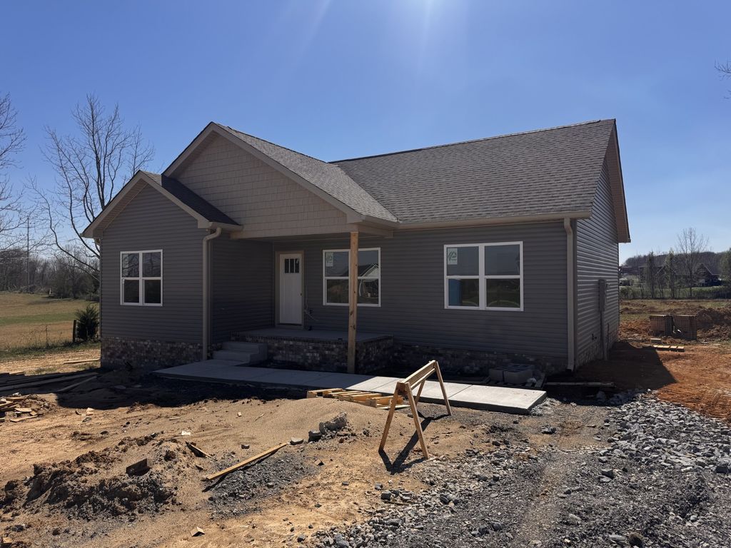 1245 Vickie Ln, Portland, TN 37148