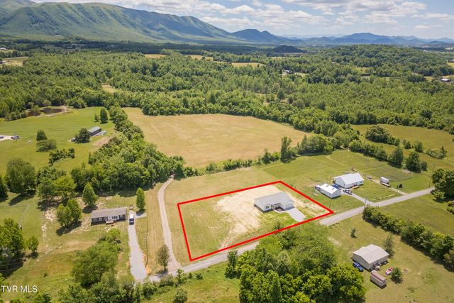 320 Deerwood Road, Greeneville, TN 37743