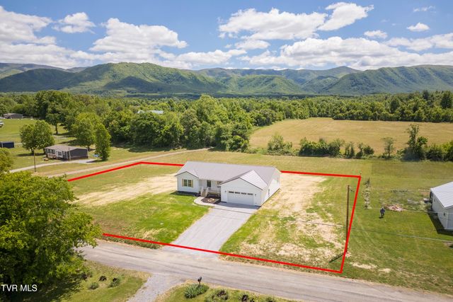 320 Deerwood Road, Greeneville, TN 37743