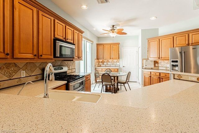 10581 Avila CIR, Fort Myers, FL 33913