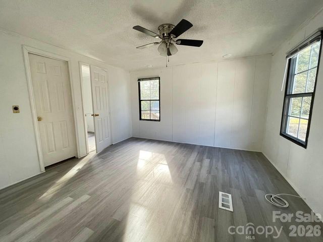 4810 Stratford Lane, Denver, NC 28037