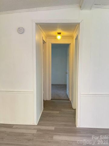 4810 Stratford Lane, Denver, NC 28037