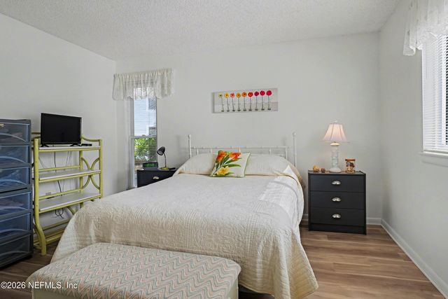 115 RIVER BEND Place C, Welaka, FL 32193