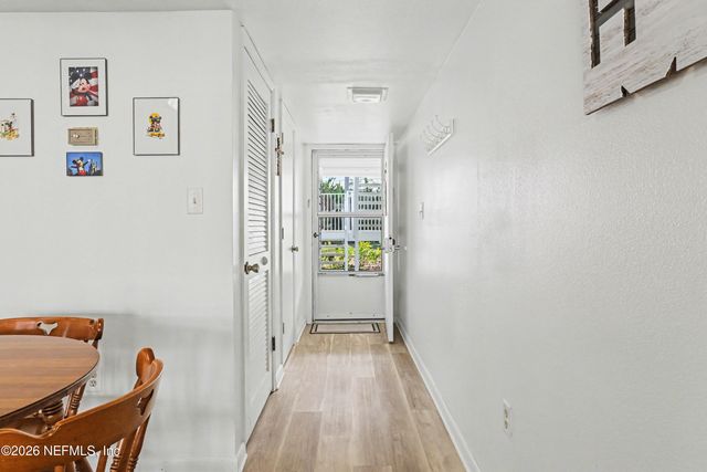 115 RIVER BEND Place C, Welaka, FL 32193