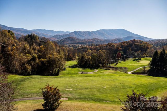 820 Laurel Ridge Drive, Waynesville, NC 28786