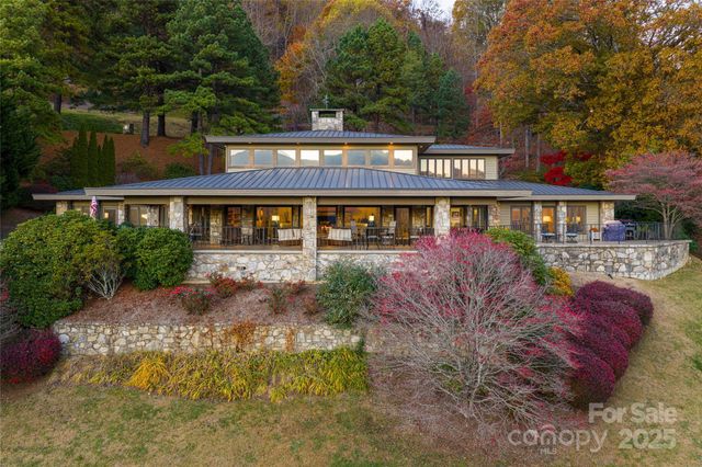 820 Laurel Ridge Drive, Waynesville, NC 28786