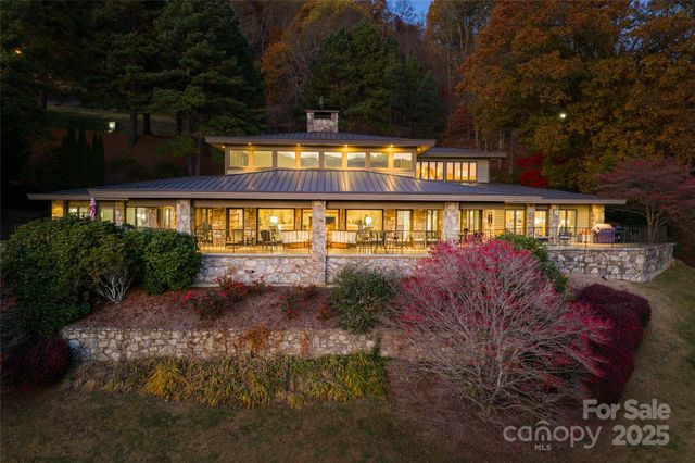 820 Laurel Ridge Drive, Waynesville, NC 28786