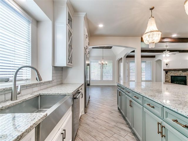 624 Sailboat Bridge Way, Edmond, OK 73034