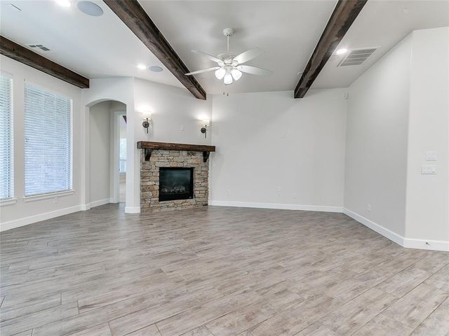 624 Sailboat Bridge Way, Edmond, OK 73034
