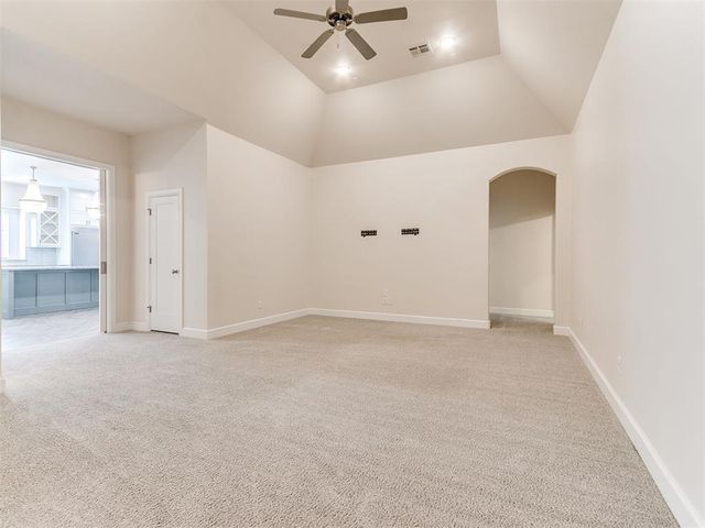 624 Sailboat Bridge Way, Edmond, OK 73034