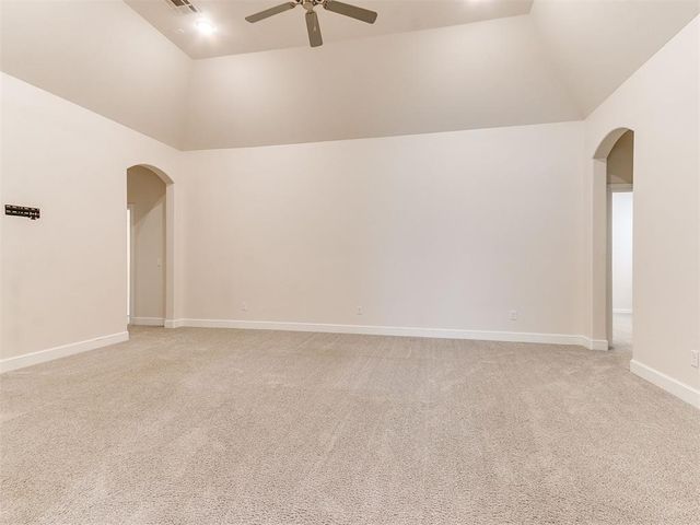 624 Sailboat Bridge Way, Edmond, OK 73034