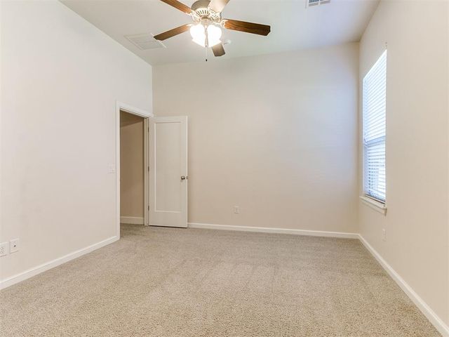 624 Sailboat Bridge Way, Edmond, OK 73034