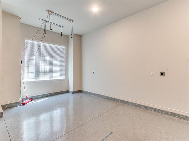 624 Sailboat Bridge Way, Edmond, OK 73034