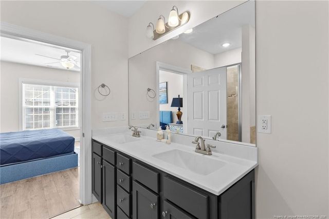 288 Gallery Drive 301, Spring Lake, NC 28390